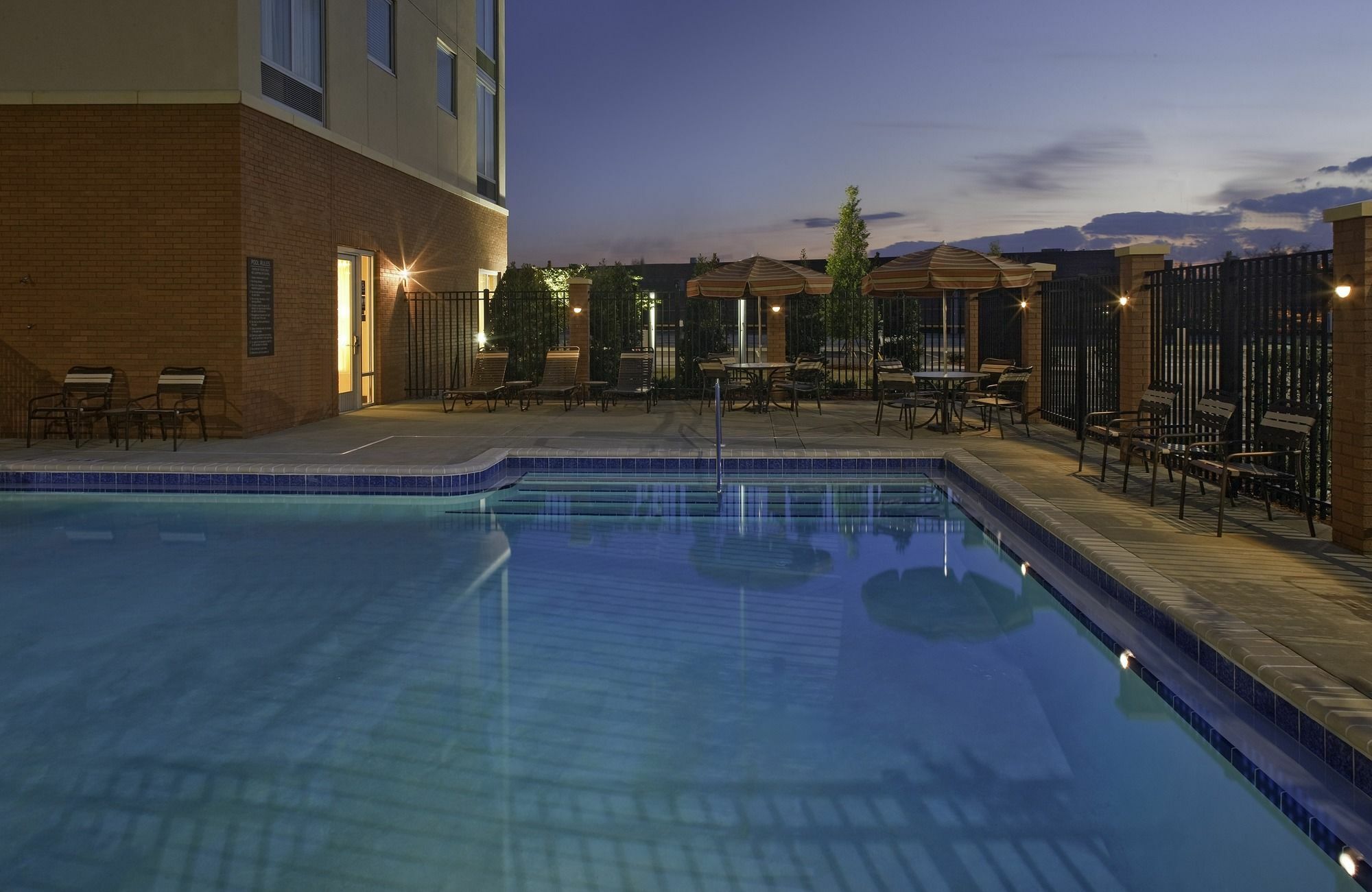 Hyatt Place Atlanta / Norcross / Peachtree מתקנים תמונה